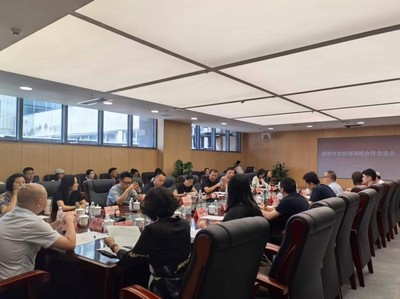 美育新章 美術(shù)學(xué)院攜手成都市文化館，共繪館校合作新藍圖